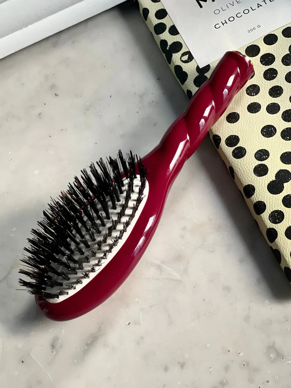 La Bonne Brosse Our Hair Brushes | Our Small Brushes*N.01 The Small Shine & Care Hair Brush THE UNIVERSAL Cherry Red