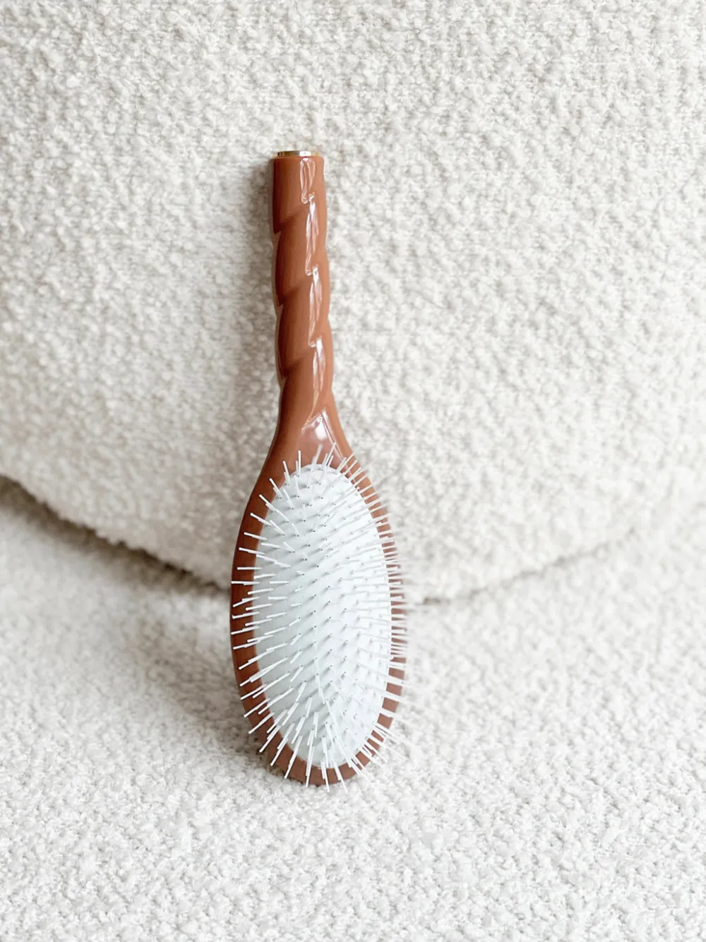 La Bonne Brosse Our Hair Brushes*N.07 The Stimulating & Detangling Hair Brush THE INTENSE Terracotta