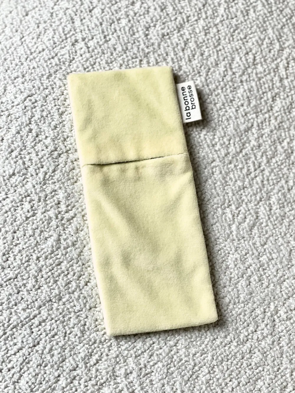 La Bonne Brosse Our Pouches | Our Cair Ritual*‘Small Hair Brush’ Pouch Ivory Cair