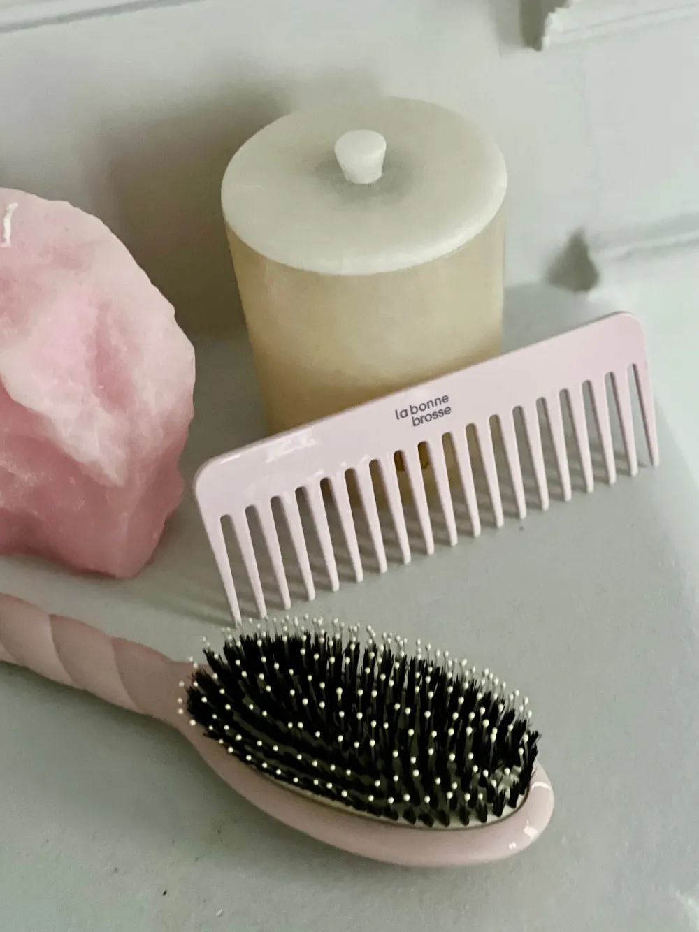 La Bonne Brosse Our Detangling Combs*The Large Detangling Comb in Acetate Pink